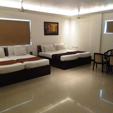 Hotel Karan Vilas Agra  Dış mekan fotoğraf