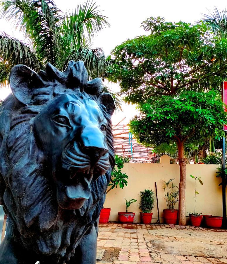 Hotel Karan Vilas Agra  Dış mekan fotoğraf