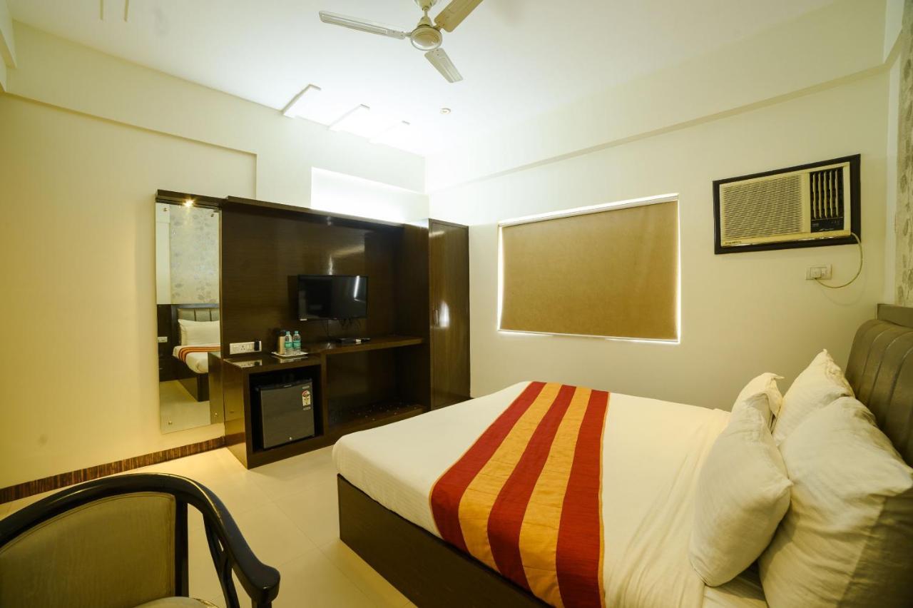 Hotel Karan Vilas Agra  Dış mekan fotoğraf