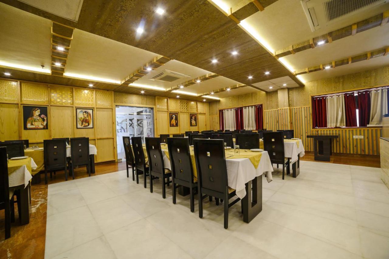 Hotel Karan Vilas Agra  Dış mekan fotoğraf