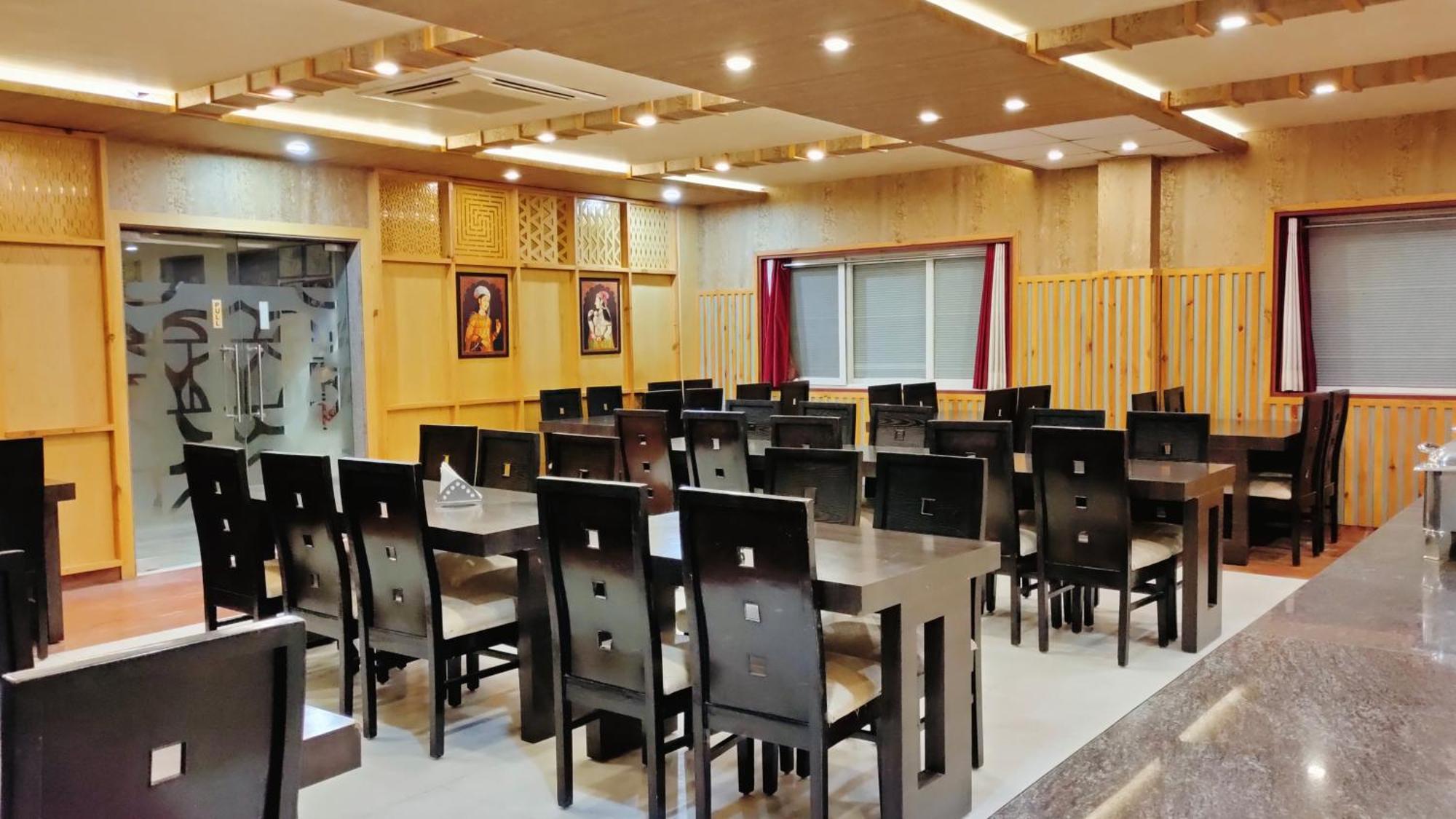 Hotel Karan Vilas Agra  Dış mekan fotoğraf
