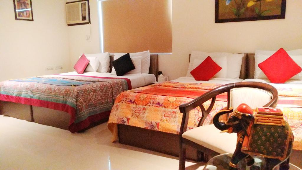 Hotel Karan Vilas Agra  Dış mekan fotoğraf